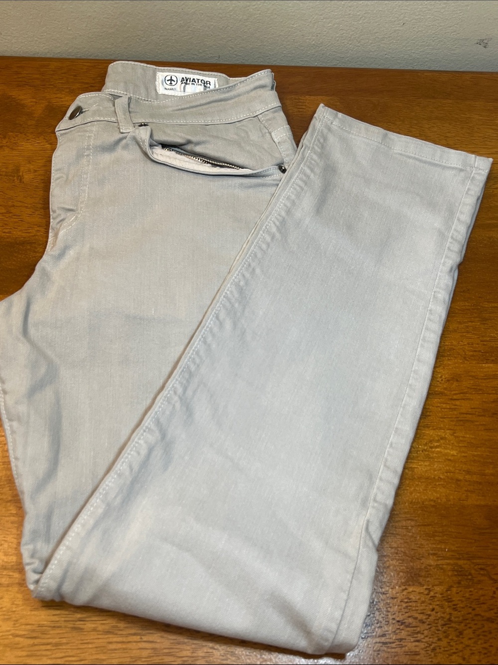AVIATOR Best Travel Jeans Light Gray Men's Chinos - Slim Fit Size 31